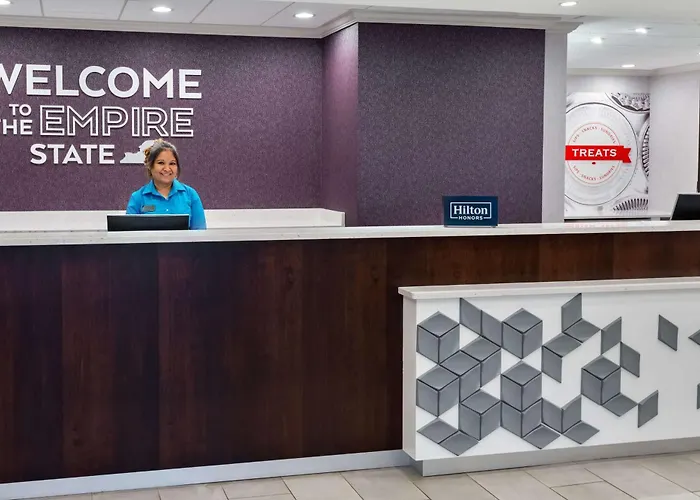 Hampton Inn & Suites Buffalo/Downtown